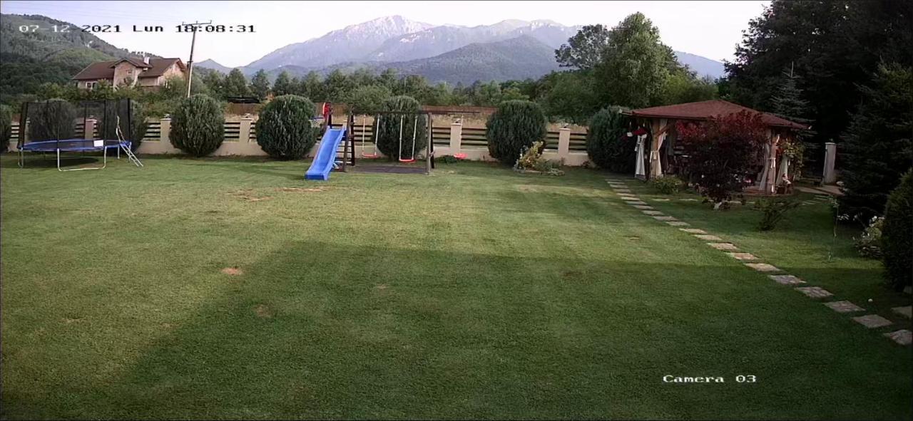Casa Csiki Villa Risnov Exterior photo